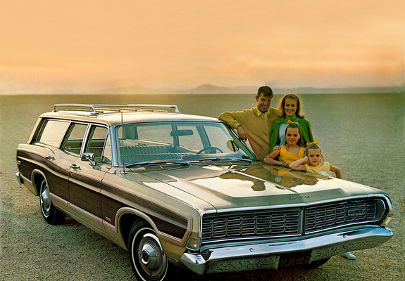 Images of Ford LTD Country Squire Station Wagon 1968
