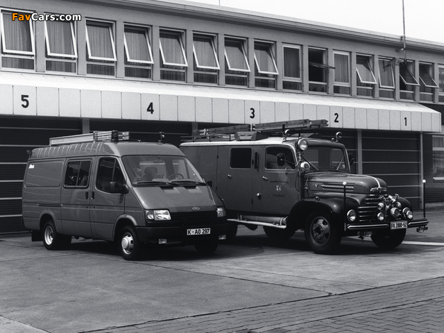 Photos of Ford Transit Combi 1988 & FK 2000 1952 (640 x 480)