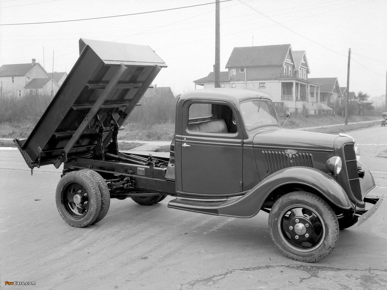 Ford Model 51 Dump Truck 1935 pictures (1280 x 960)