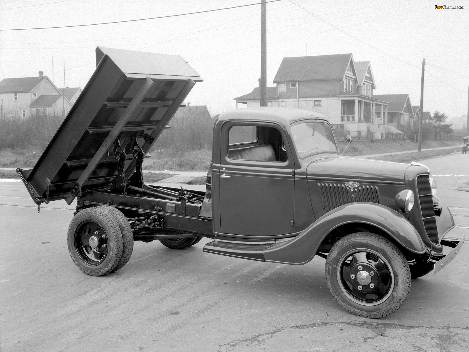 Ford Model 51 Dump Truck 1935 pictures (1600 x 1200)