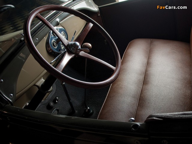 Ford Model A Roadster 1927–31 photos (640 x 480)