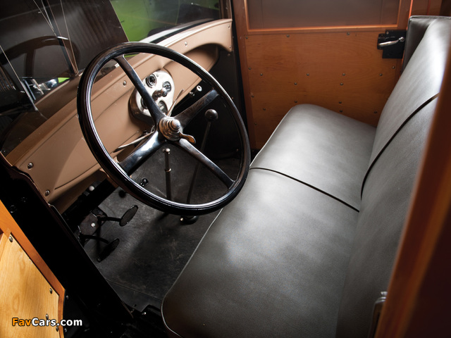Ford Model A Woody Station Wagon (150A) 1929 pictures (640 x 480)