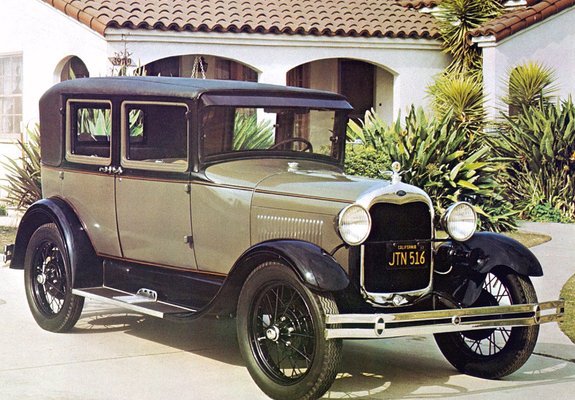 Ford Model A Fordor Sedan (170V) 1930–31 images