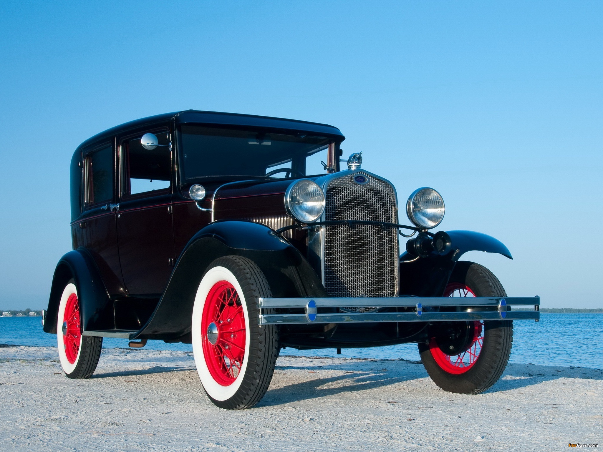 Ford Model A Fordor Sedan (170V) 1930–31 images (2048 x 1536)