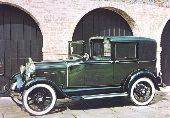 Ford Model A Town Car 1930–31 photos