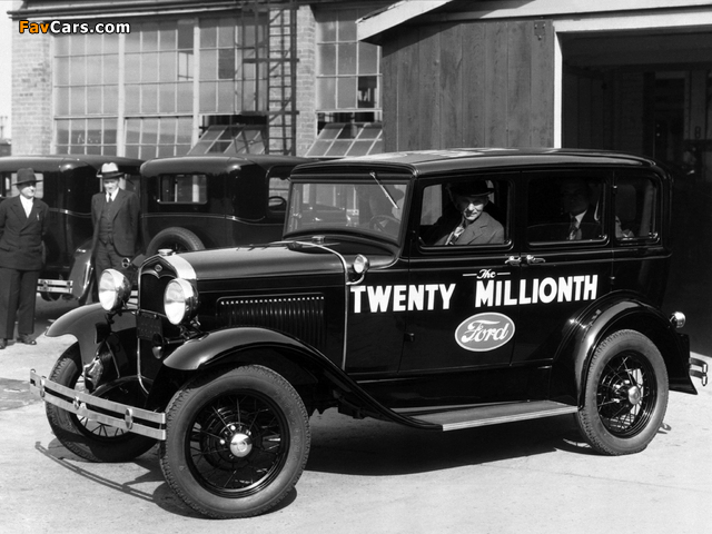 Ford Model A Town Sedan 1930–31 photos (640 x 480)