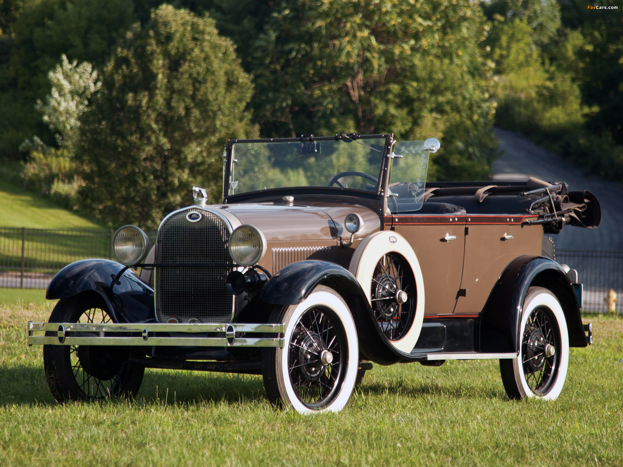 Images of Ford Model A 4-door Phaeton (35A) 1927–29 (2048 x 1536)