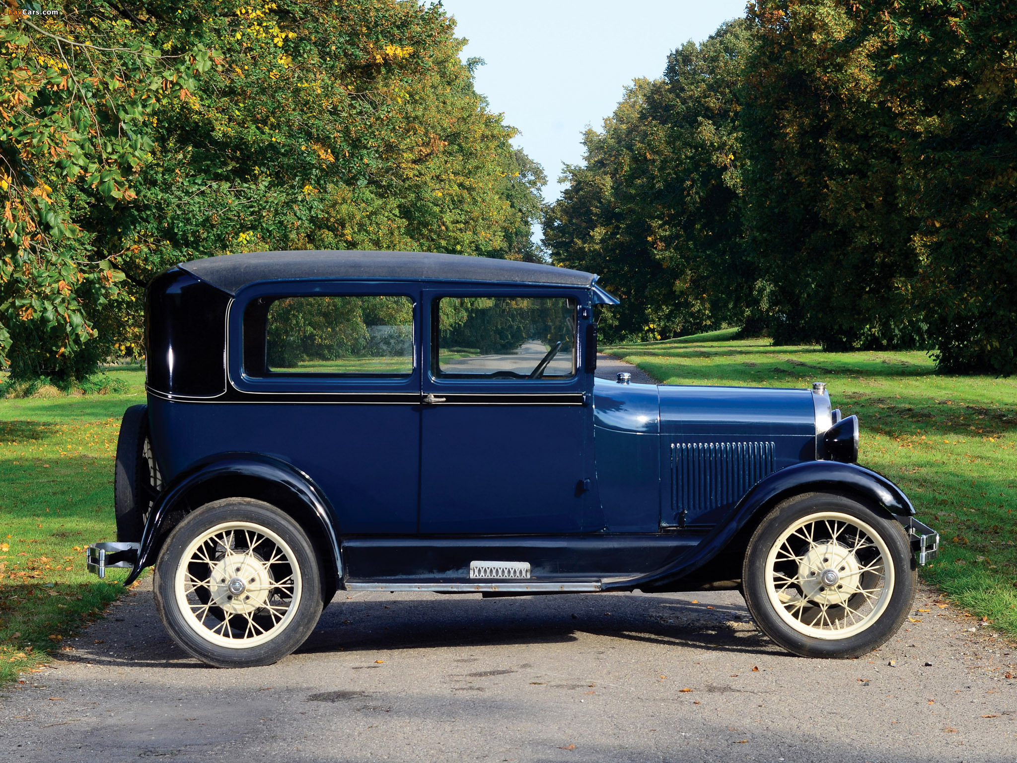 Images of Ford Model A Tudor Sedan (55A) 1927–29 (2048 x 1536)