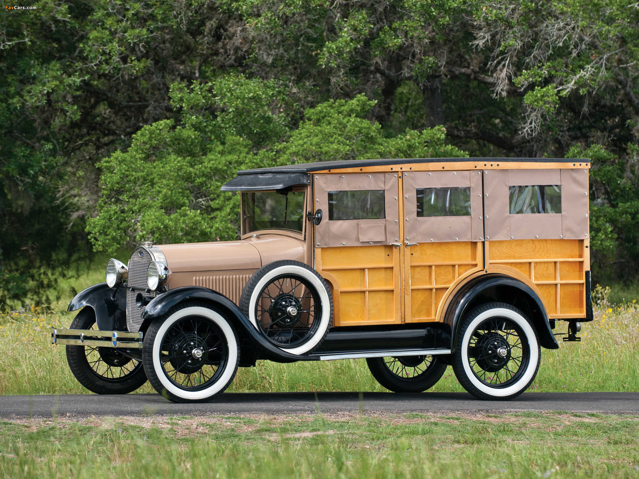 Images of Ford Model A Woody Station Wagon (150A) 1929 (2048 x 1536)