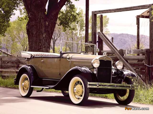 Photos of Ford Model A 2-door Phaeton (180B) 1930–31 (640 x 480)