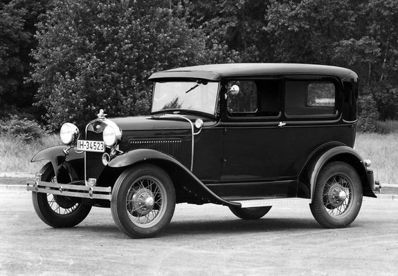 Photos of Ford Model A Tudor Sedan (55B) 1930–31