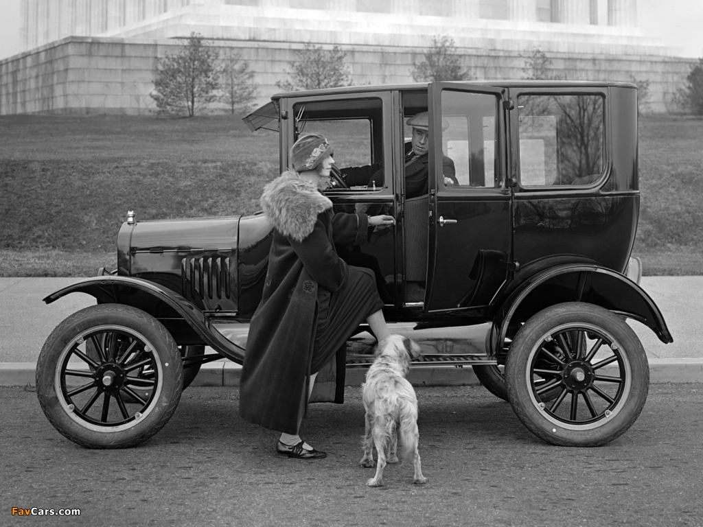 Ford Model T Center Door Sedan 1915–23 photos (1024 x 768)