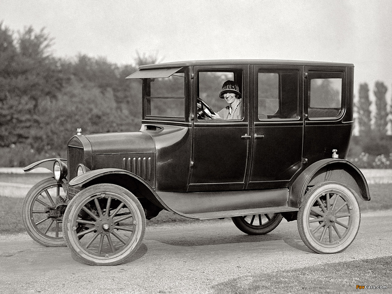 Ford Model T Fordor Sedan 1923–24 photos (1280 x 960)