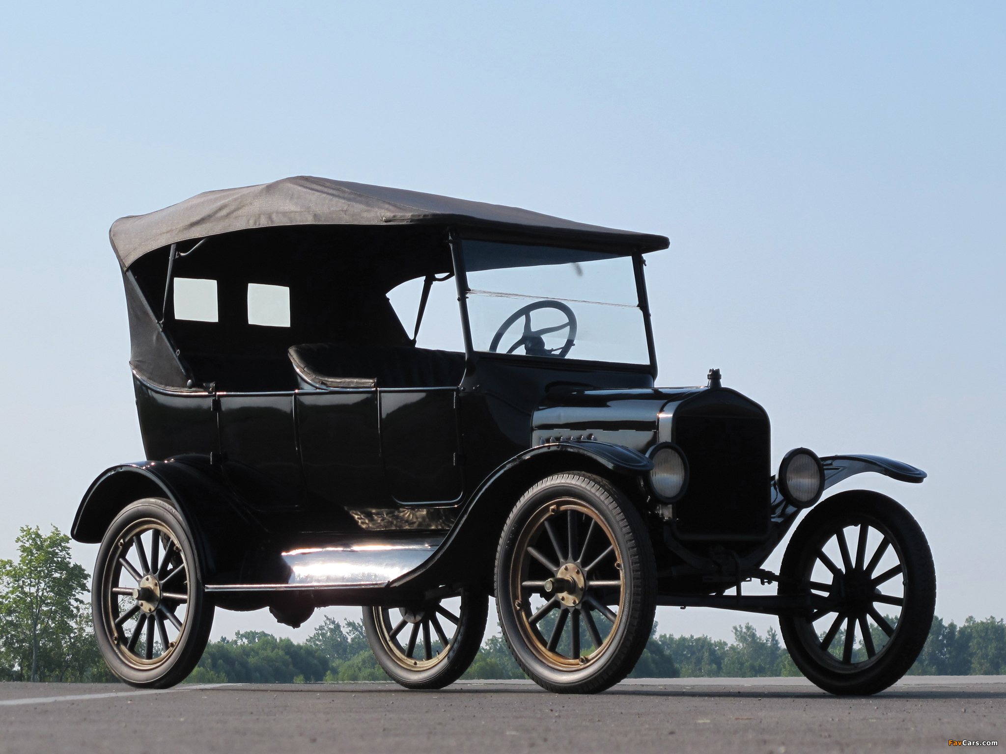 Ford Model T Touring 1923 wallpapers (2048 x 1536)