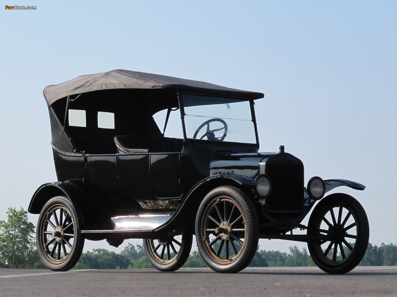 Ford Model T Touring 1923 wallpapers (1280 x 960)