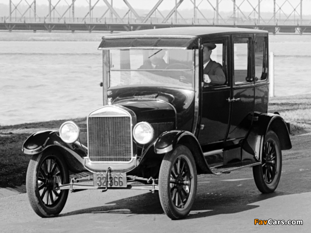 Ford Model T Fordor Sedan 1925–26 pictures (640 x 480)