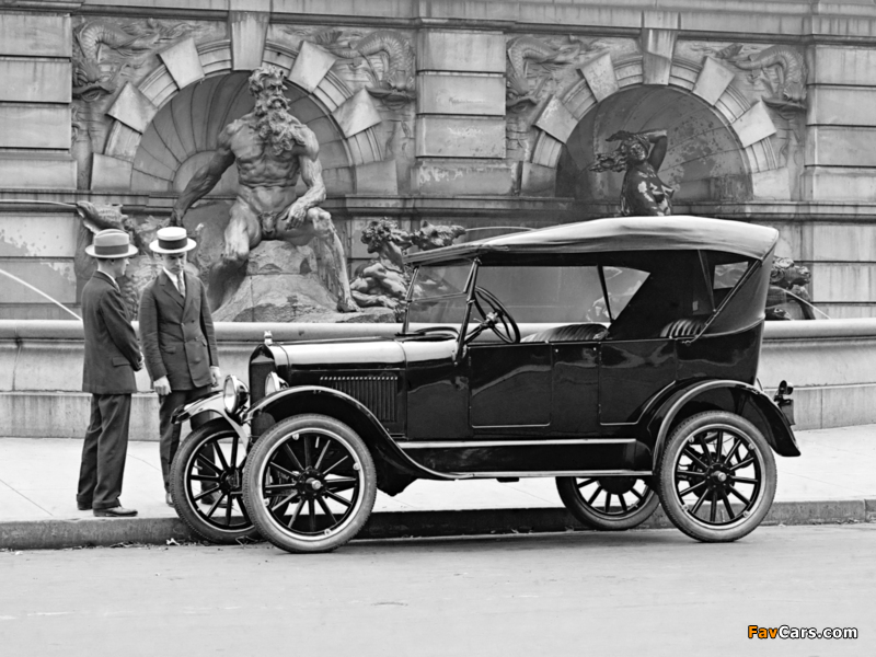 Ford Model T Fordor Touring 1926 photos (800 x 600)