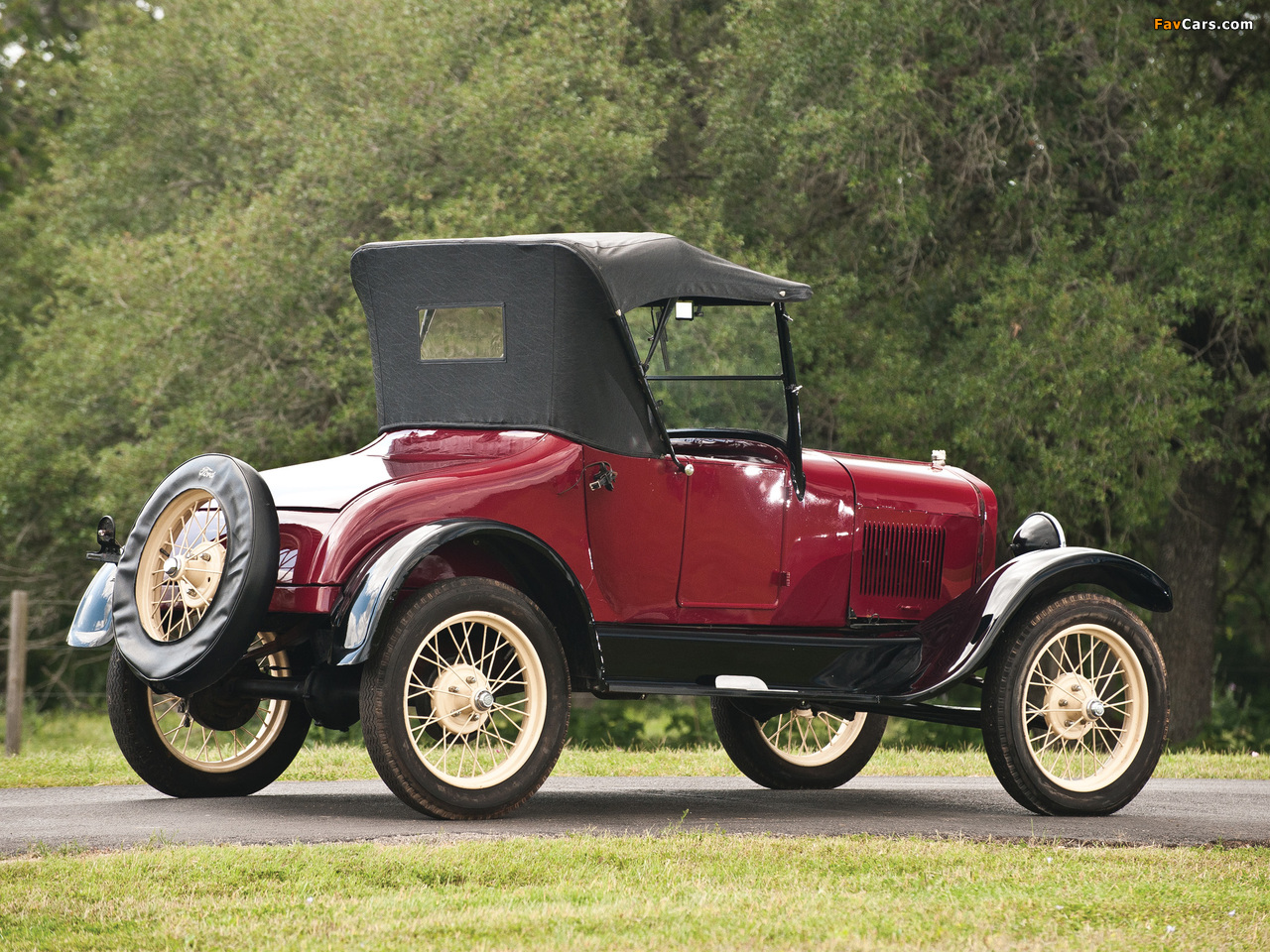 Images of Ford Model T Roadster 1926 (1280 x 960)