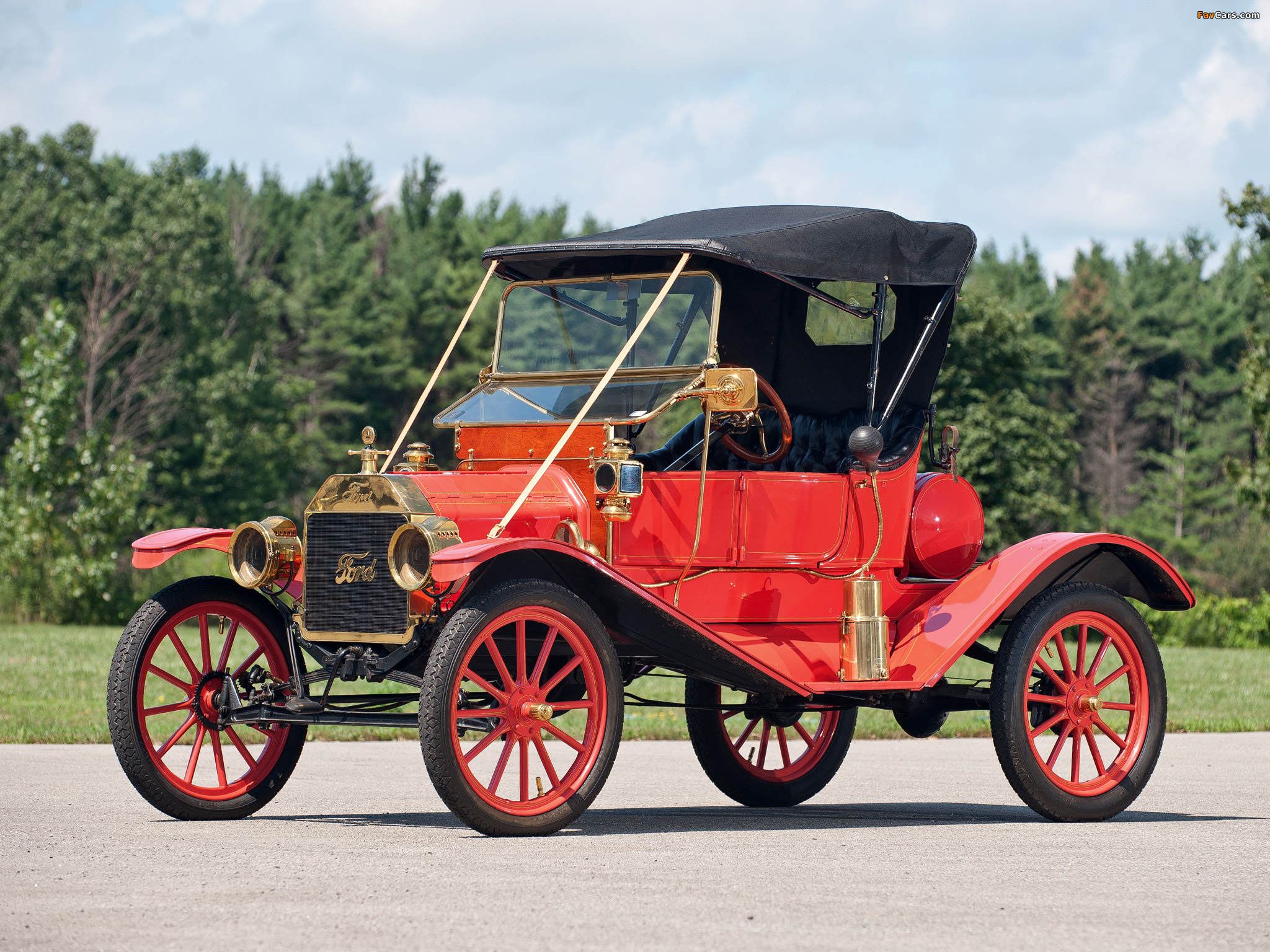 Photos of Ford Model T Runabout 1911 (2048 x 1536)