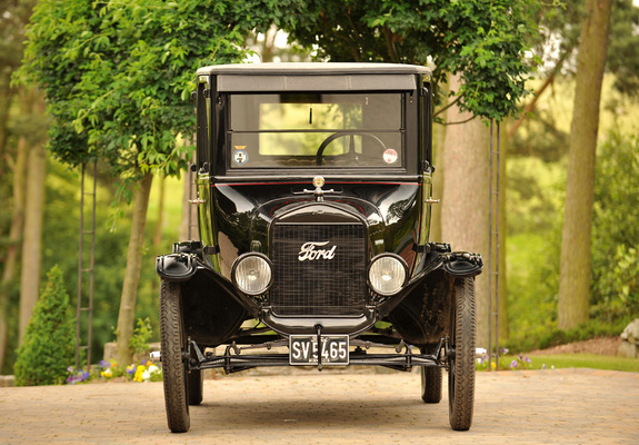 Photos of Ford Model T Fordor Sedan 1923–24