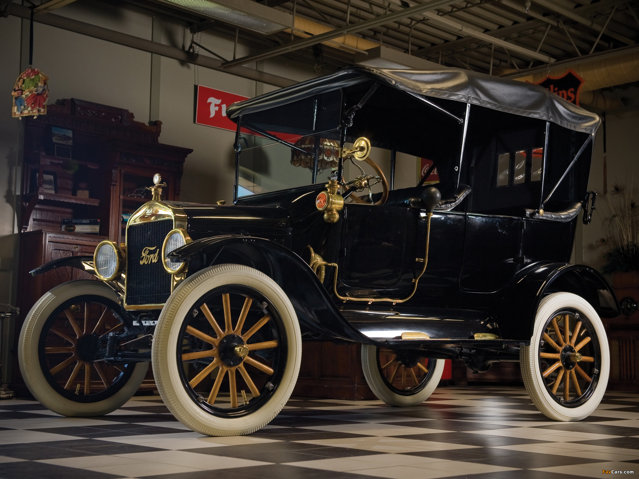 Ford Model T Touring 1920 wallpapers (2048 x 1536)