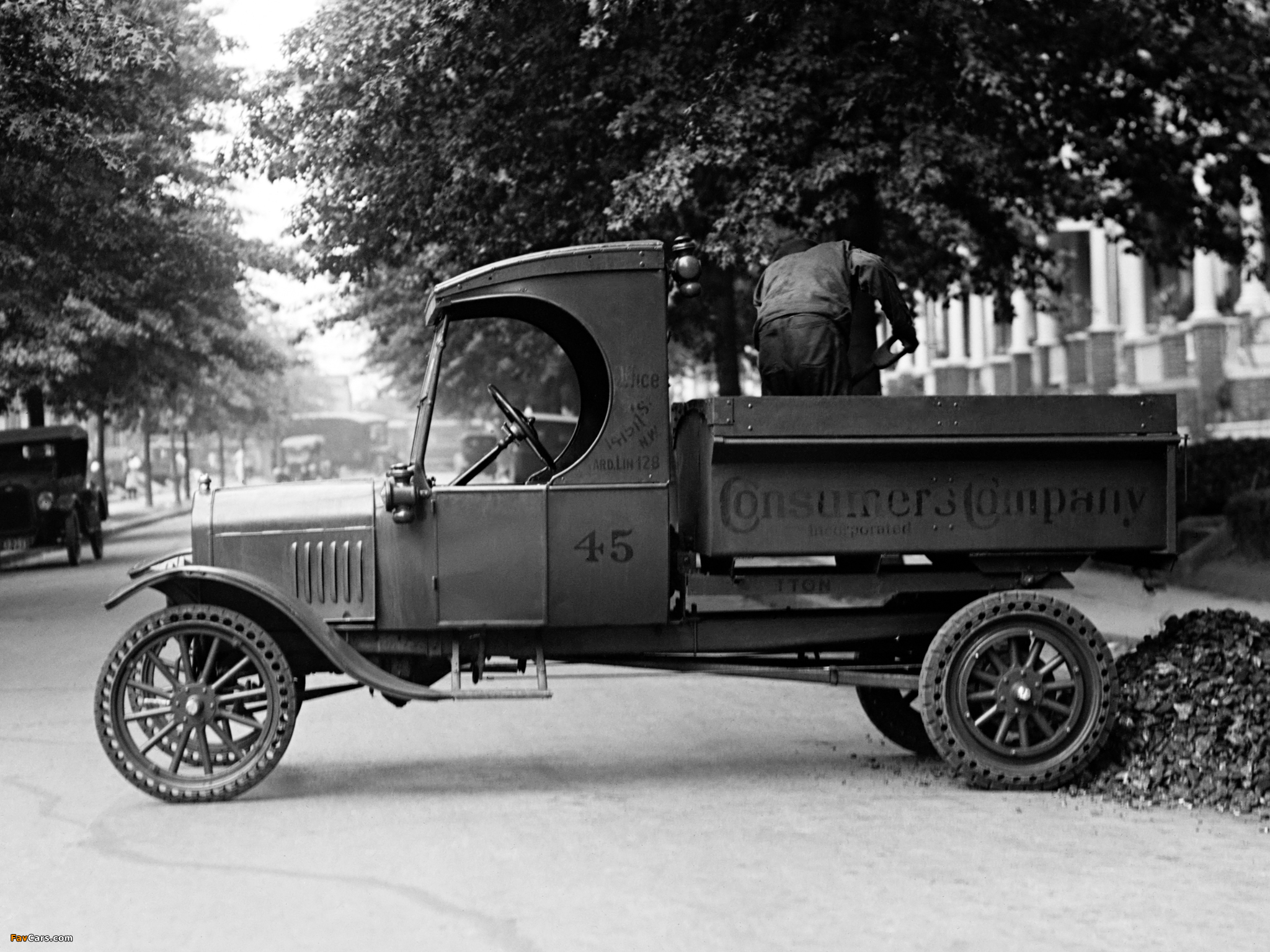 Ford Model TT Dump Truck 1924 pictures (2048 x 1536)