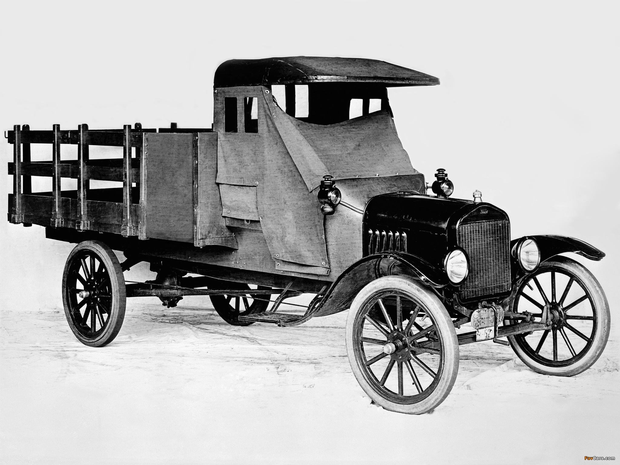 Ford Model TT Truck 1917 pictures (2048 x 1536)