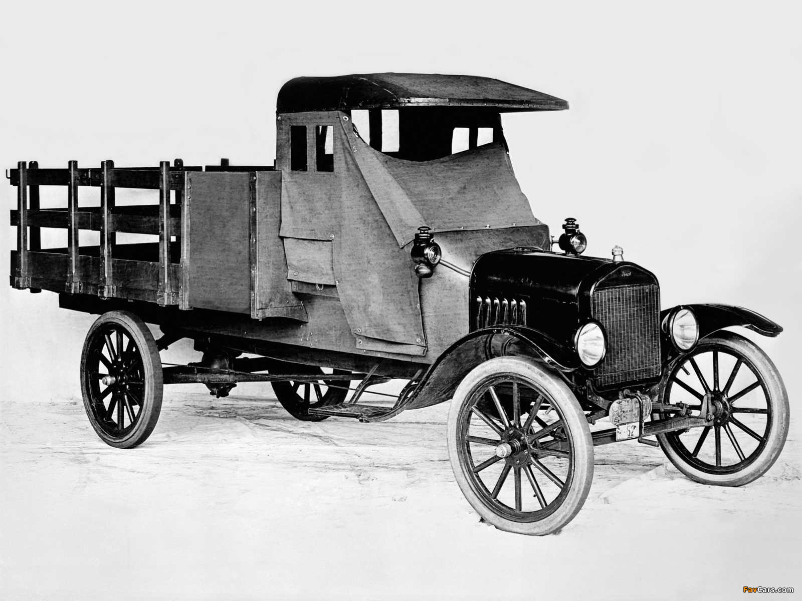 Ford Model TT Truck 1917 pictures (1600 x 1200)