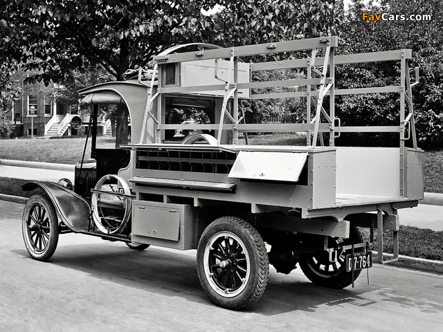 Images of Ford Model TT Truck 1925 (640 x 480)