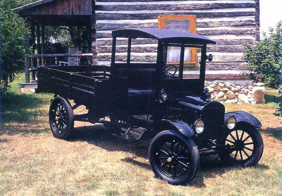 Pictures of Ford Model TT Truck 1921