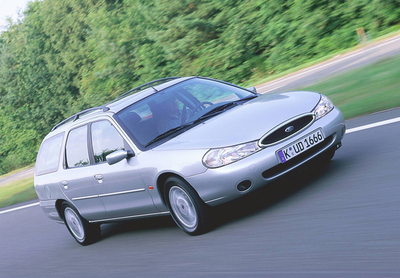 Ford Mondeo Turnier 1996–2000 images