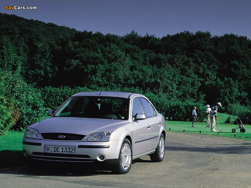 Ford Mondeo Sedan 2000–04 images (800 x 600)