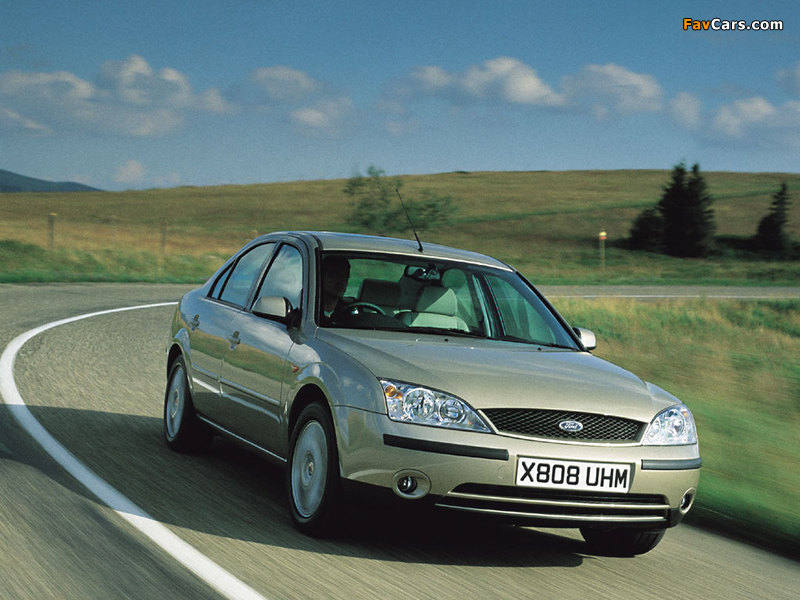 Ford Mondeo Sedan UK-spec 2000–04 wallpapers (800 x 600)