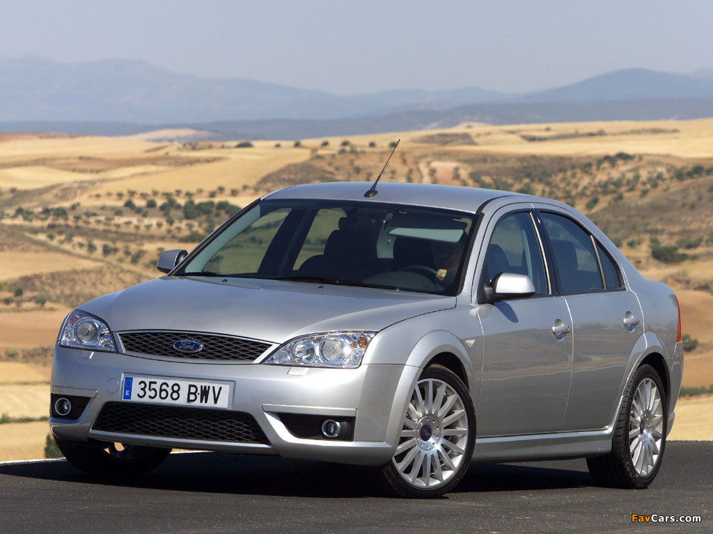 Ford Mondeo ST220 Sedan 2002–04 photos (1024 x 768)