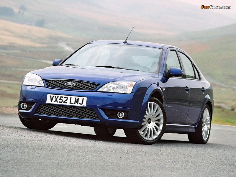 Ford Mondeo ST220 Sedan 2002–04 wallpapers (800 x 600)