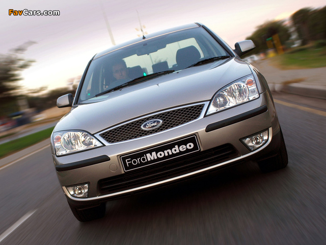 Ford Mondeo Sedan ZA-spec 2004–07 pictures (640 x 480)