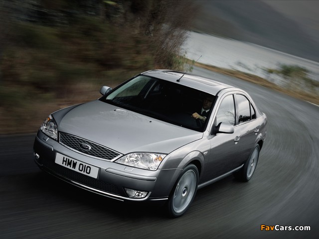 Ford Mondeo Hatchback 2004–07 pictures (640 x 480)