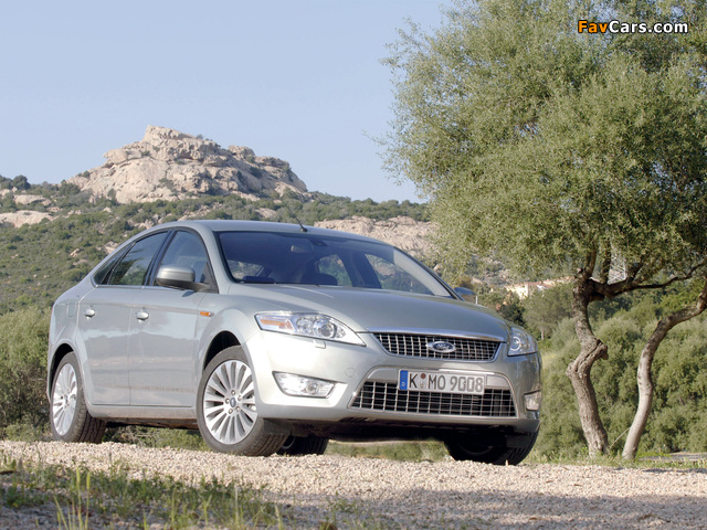 Ford Mondeo Sedan 2007–10 images (640 x 480)