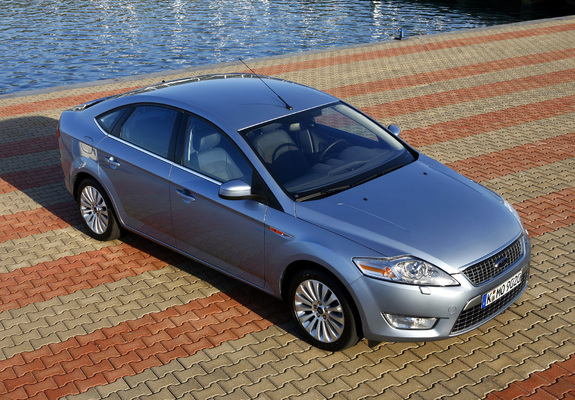 Ford Mondeo Hatchback 2007–10 pictures