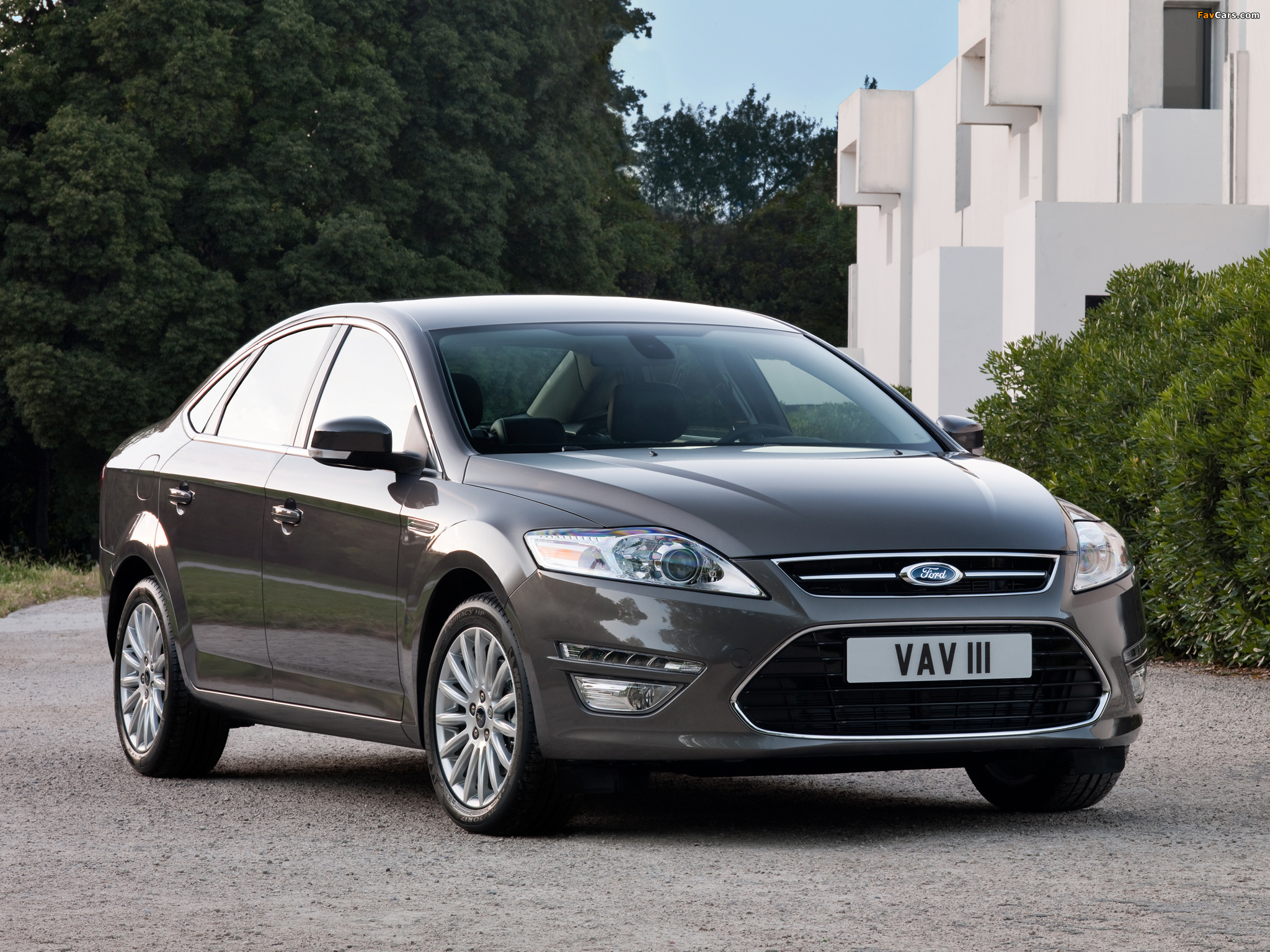 Ford Mondeo Sedan 2010 pictures (2048 x 1536)