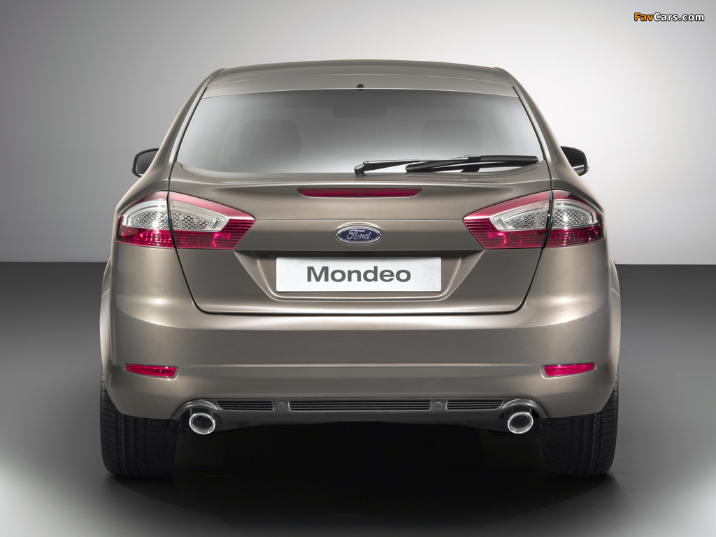 Ford Mondeo Hatchback 2010–13 pictures (1024 x 768)