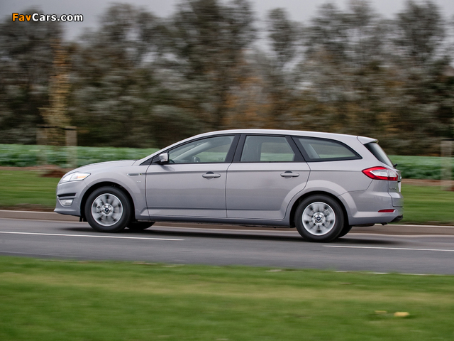 Ford Mondeo Turnier UK-spec 2010 pictures (640 x 480)
