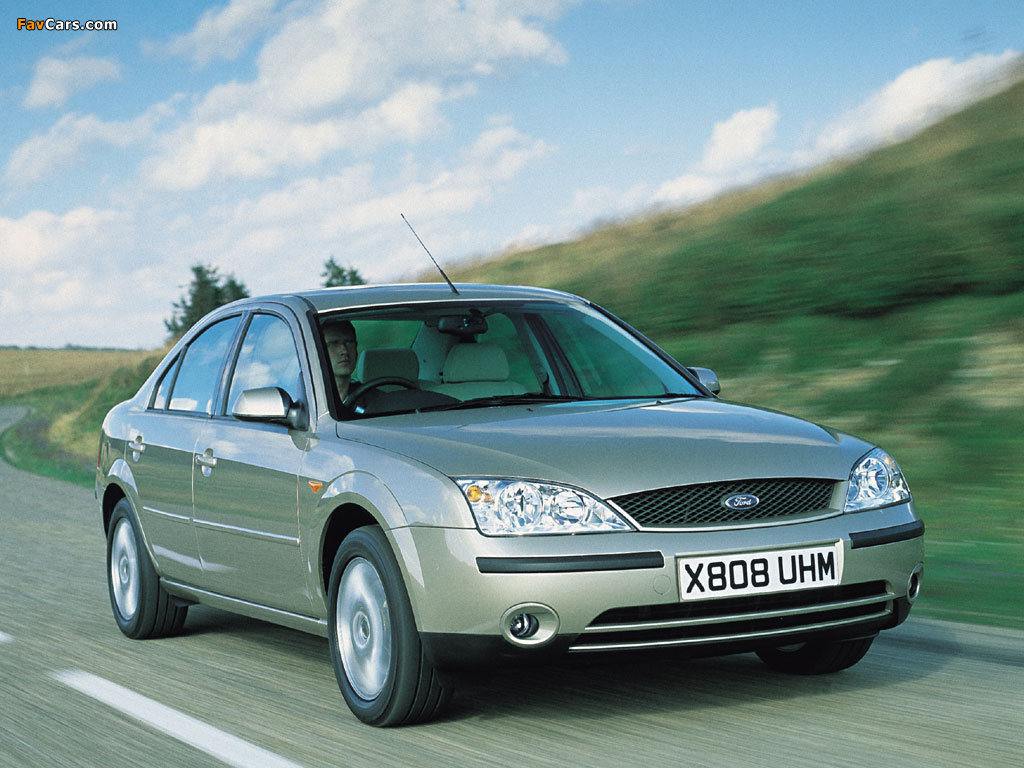 Images of Ford Mondeo Sedan UK-spec 2000–04 (1024 x 768)