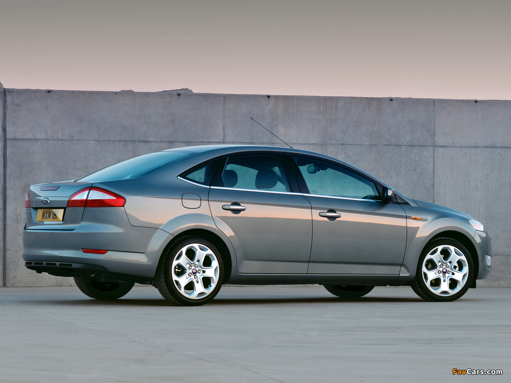 Images of Ford Mondeo Sedan 2007–10 (1024 x 768)