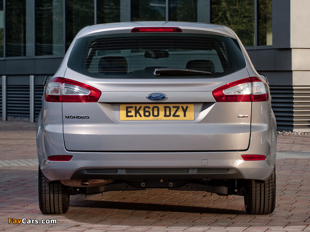 Images of Ford Mondeo Turnier UK-spec 2010 (640 x 480)