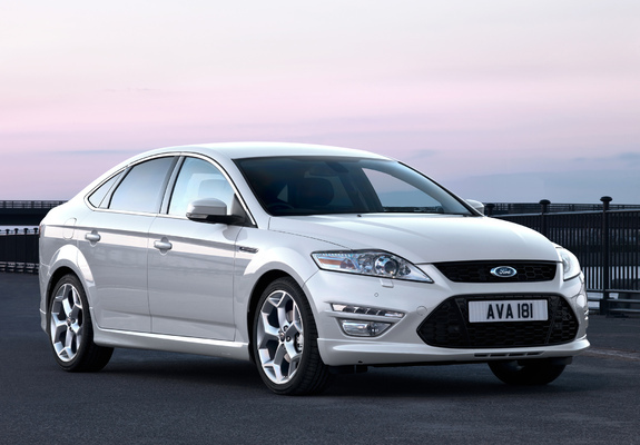 Images of Ford Mondeo Titanium X Hatchback UK-spec 2010–13