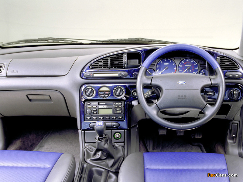 Photos of Ford Mondeo ST200 Sedan 1999–2000 (800 x 600)