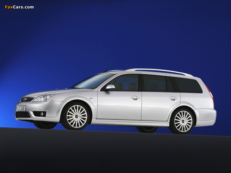 Pictures of Ford Mondeo ST220 Turnier 2002–04 (800 x 600)
