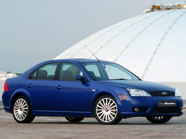 Pictures of Ford Mondeo ST220 Sedan ZA-spec 2004–07 (640 x 480)