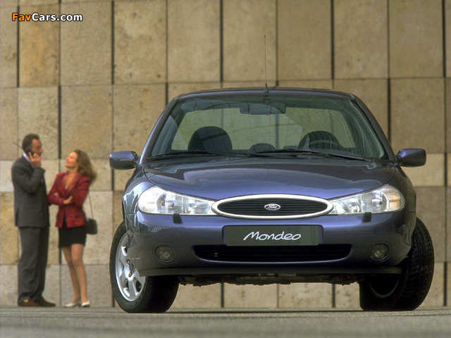 Ford Mondeo Sedan 1996–2000 wallpapers (640 x 480)